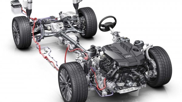 Сред леко нестандартните меки хибриди са тези, използвани при Audi (и отскоро във Volkswagen Golf) и Mercedes (при моделите EQ Boost). И в двата случая се разчита на 48-волтова електрическа система и макар да няма реално електрическо задвижване, е налична функция, позволяваща двигателят с вътрешно горене да бъде изключен при движение с константна скорост (до около 120 км/ч). В този момент, според наличната мощност в батерията, електрическата система поддържа ритъма на движение, макар и за кратък период.